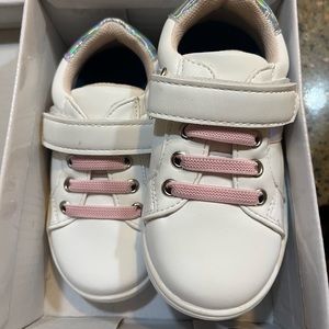 Toddler girl shoes
